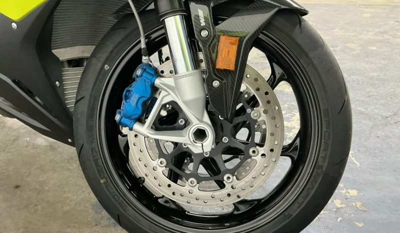 
								2023 BMW M 1000 RR full									