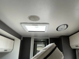 
										2019 Jayco Journey full									