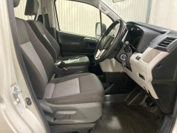 
										2020 Toyota Hiace full									