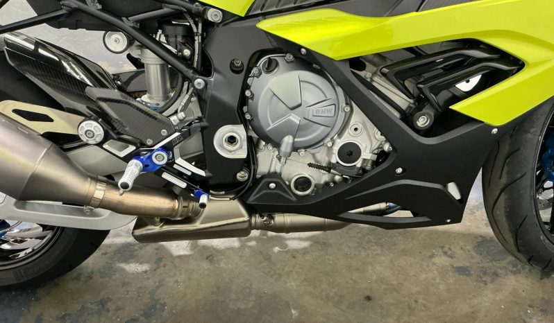 
								2023 BMW M 1000 RR full									