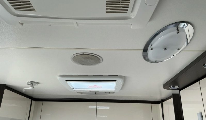 
								2019 Jayco Journey full									