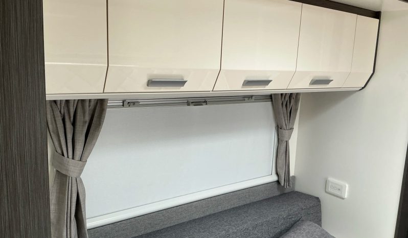 
								2019 Jayco Journey full									