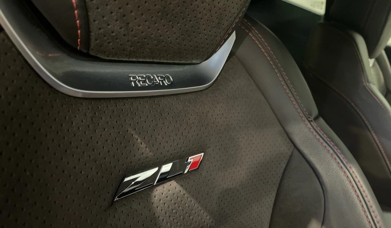 
								2020 Chevrolet Camaro full									