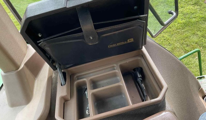 
								2000 JOHN DEERE 8410 full									