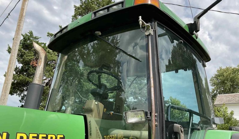 
								2000 JOHN DEERE 8410 full									