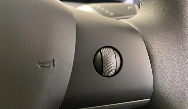 
								2024 TESLA Model Y full									