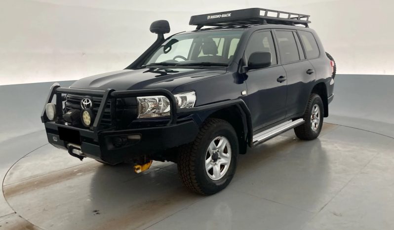 
								2019 Toyota Landcruiser full									