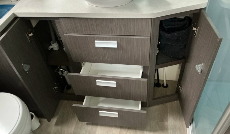 
								2019 Jayco Journey full									