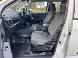 
										2023 Isuzu D-MAX full									