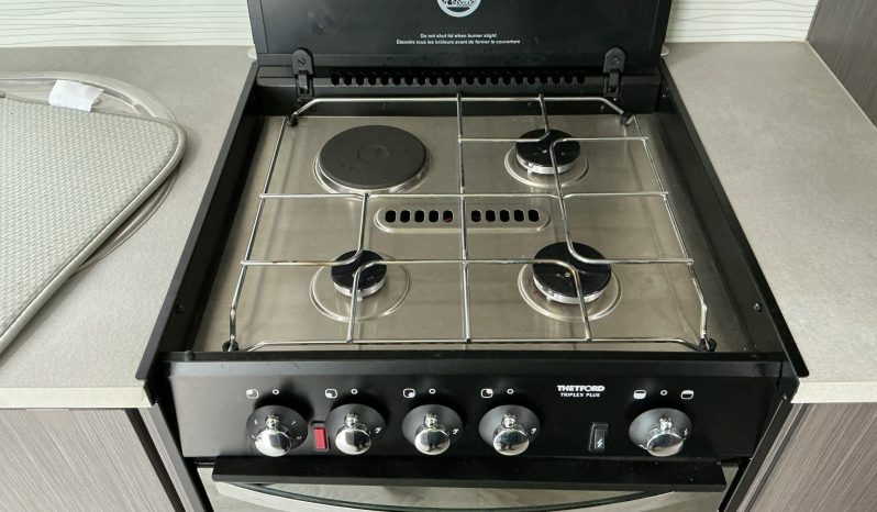 
								2019 Jayco Journey full									