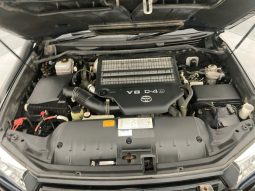 
										2019 Toyota Landcruiser full									