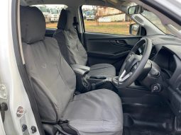 
										2023 Isuzu D-MAX full									