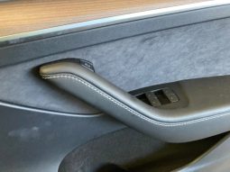 
										2024 TESLA Model Y full									