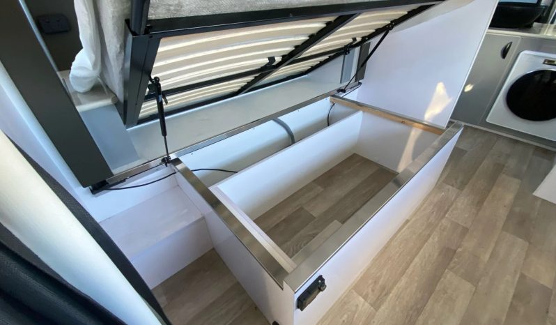 
								2023 Regent Cruiser full									