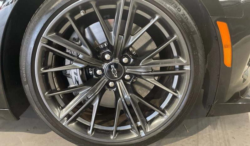 
								2020 Chevrolet Camaro full									