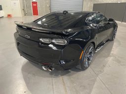 
										2020 Chevrolet Camaro full									