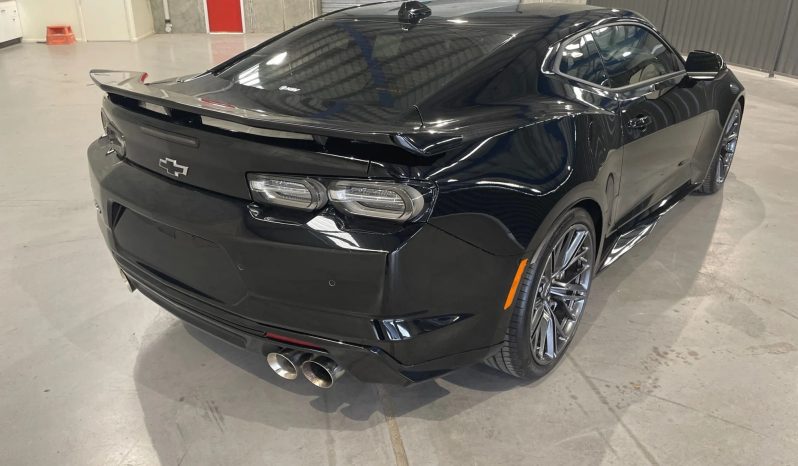 
								2020 Chevrolet Camaro full									