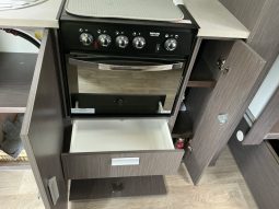 
										2019 Jayco Journey full									