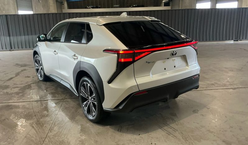 
								2024 Toyota BZ4X full									