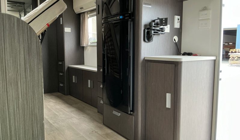 
								2019 Jayco Journey full									