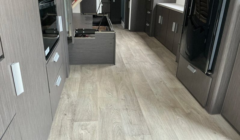 
								2019 Jayco Journey full									