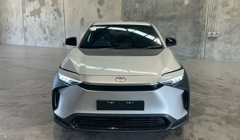 
								2024 Toyota BZ4X full									