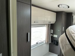 
										2019 Jayco Journey full									