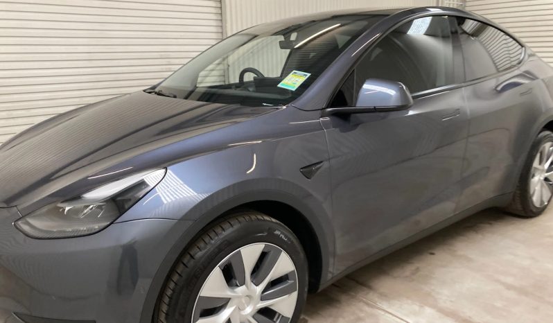 
								2024 TESLA Model Y full									