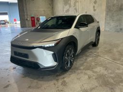 
										2024 Toyota BZ4X full									