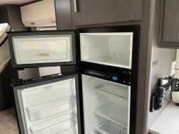 
										2019 Jayco Journey full									