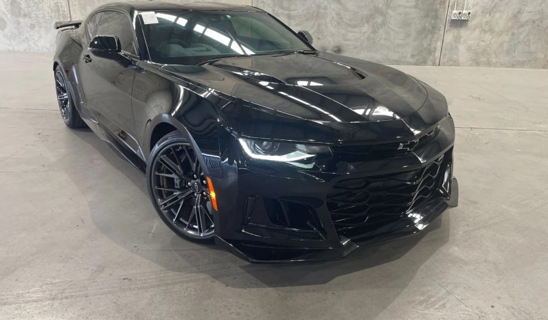 
								2020 Chevrolet Camaro full									