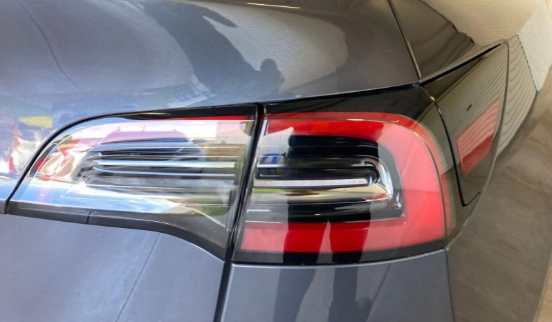 
								2024 TESLA Model Y full									