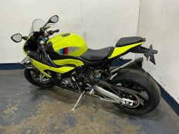 
										2023 BMW M 1000 RR full									