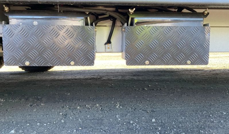 
								2023 Regent Cruiser full									