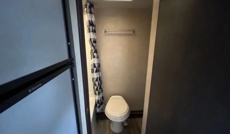 
								2017 Forest River Sonoma full									