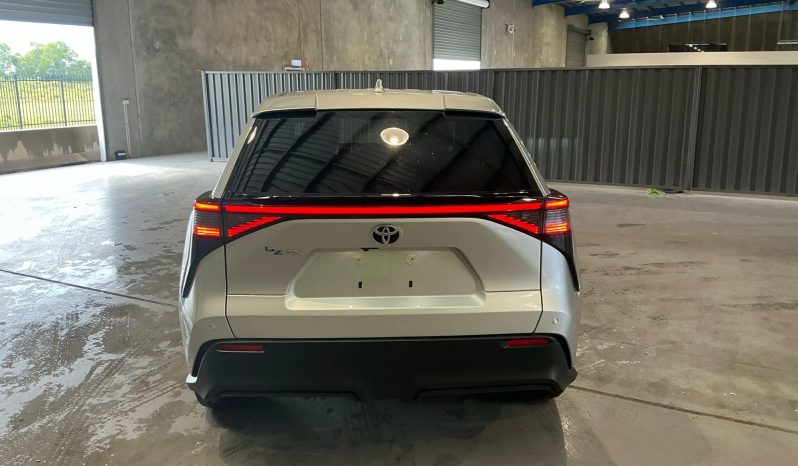 
								2024 Toyota BZ4X full									