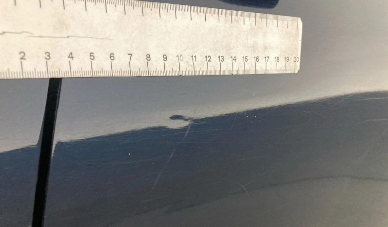 
								2019 Toyota Landcruiser full									